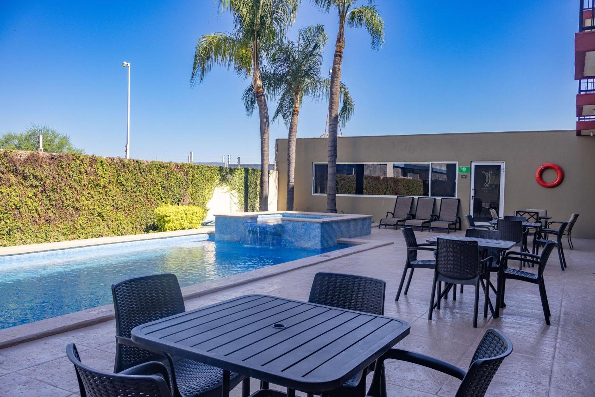 Best Western Plus Monterrey Airport Apodaca Extérieur photo